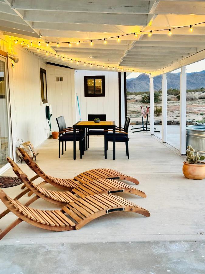 Ravens Nest Ranch, Fire Pit , Views, Near Jt Park! Villa Joshua Tree Exteriör bild