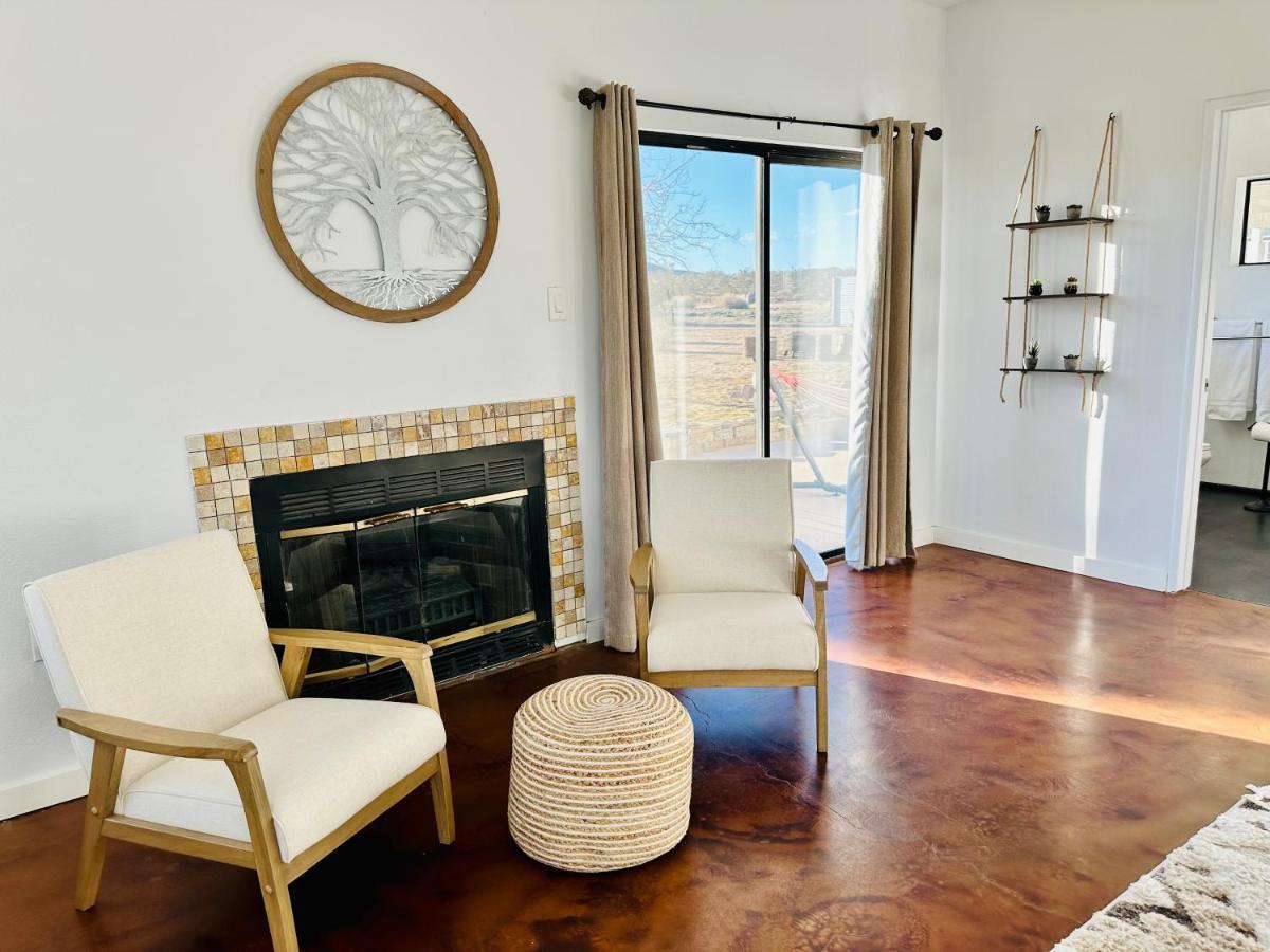 Ravens Nest Ranch, Fire Pit , Views, Near Jt Park! Villa Joshua Tree Exteriör bild
