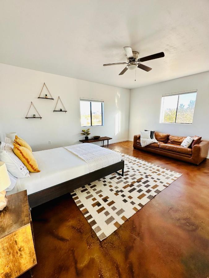Ravens Nest Ranch, Fire Pit , Views, Near Jt Park! Villa Joshua Tree Exteriör bild