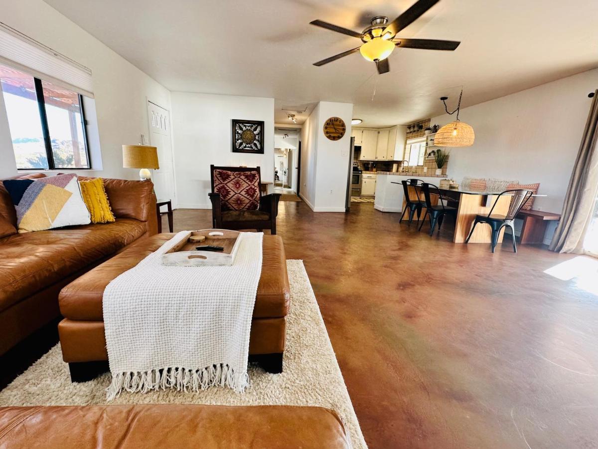 Ravens Nest Ranch, Fire Pit , Views, Near Jt Park! Villa Joshua Tree Exteriör bild