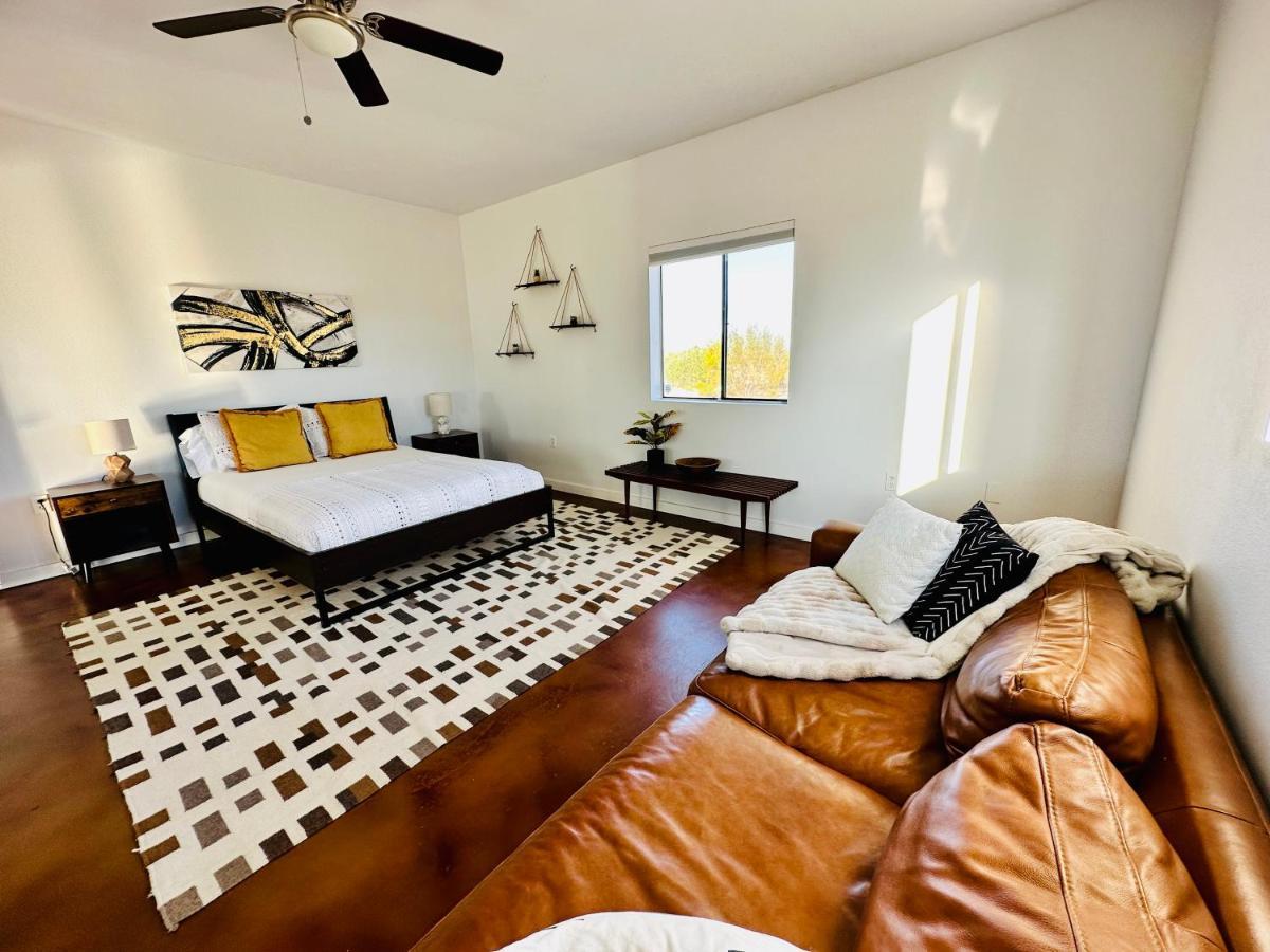 Ravens Nest Ranch, Fire Pit , Views, Near Jt Park! Villa Joshua Tree Exteriör bild