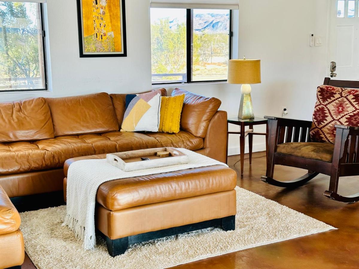 Ravens Nest Ranch, Fire Pit , Views, Near Jt Park! Villa Joshua Tree Exteriör bild